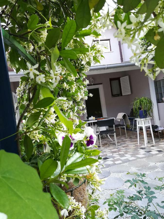 Holiday Home Nadia Пула Екстериор снимка
